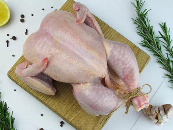 В Приморье в 2022 году производство мяса птицы выросло на 20%